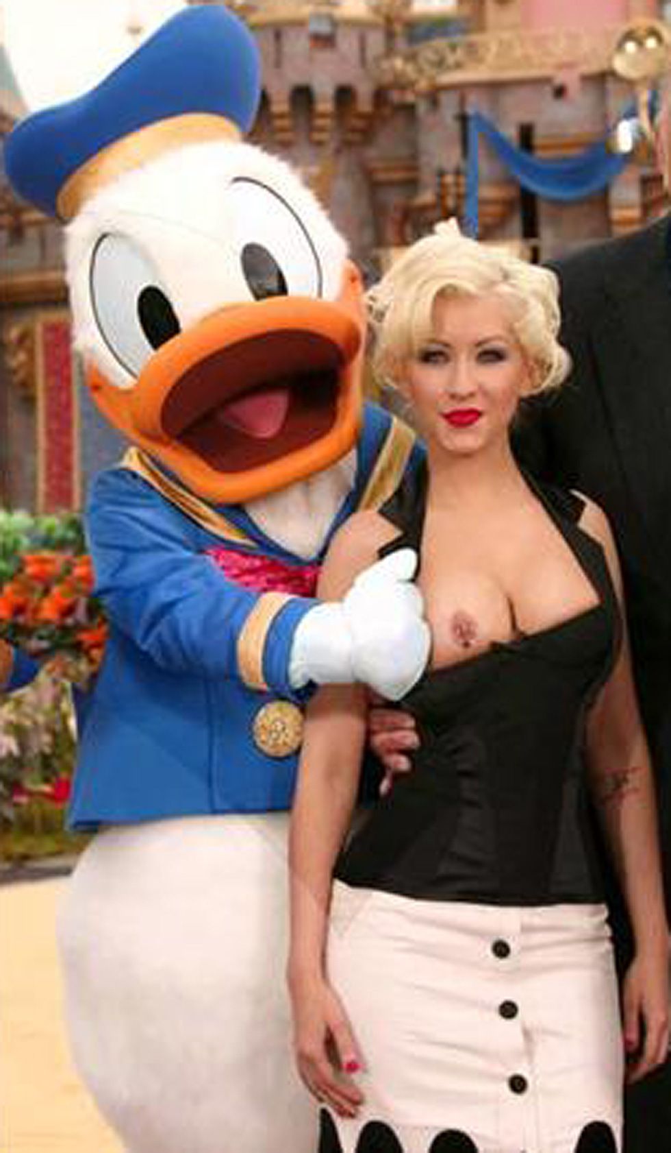 christina aguilera porn - wife ties husband up teens that swallow