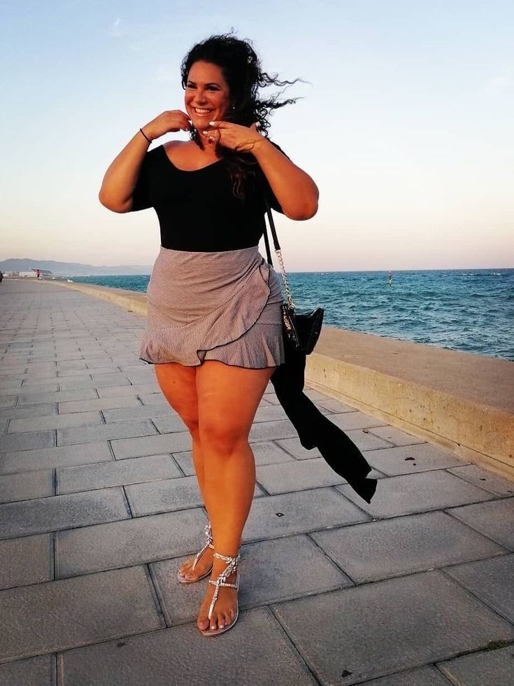 chubby big boobs videos - webcam hand job naked ladies with toys