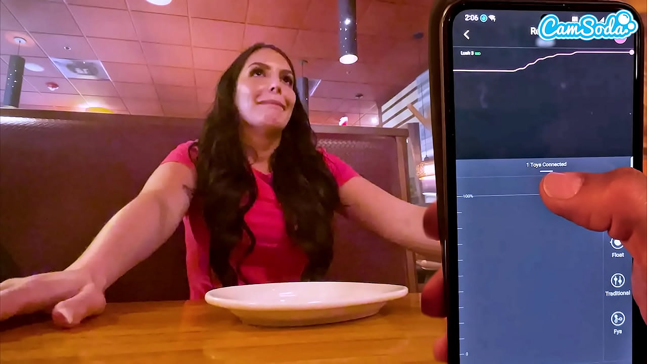 brooke davy like cuming on women in public photo angela blackley recommends cuming on women in public pic