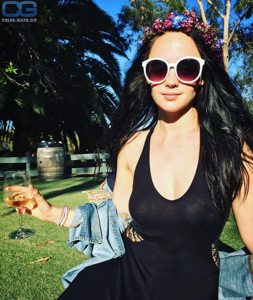 stevie lynn jones nude cheating bitch stevie lynn jones nude