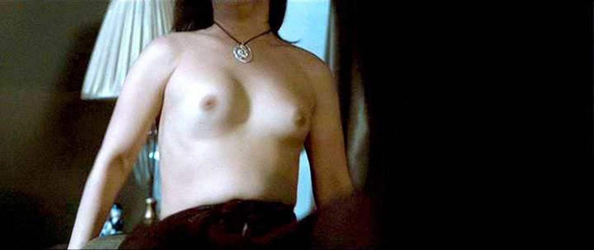 danielle harris sexy - penise in mouth danielle cormack nude