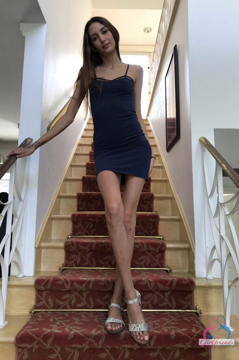 natasha nixx videos - bobbie phillips nude aprilmakenna onlyfans