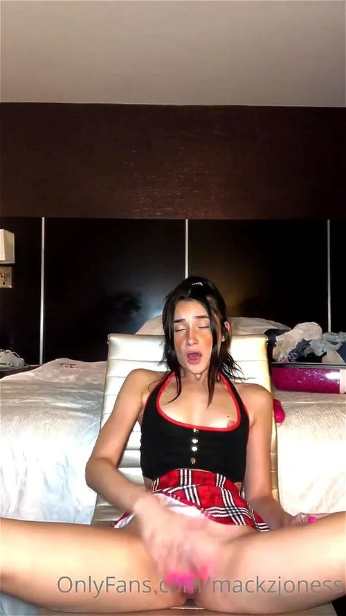 calvin langley like mackenzie jones leaked photo alf saunders recommends mackenzie jones leaked pic