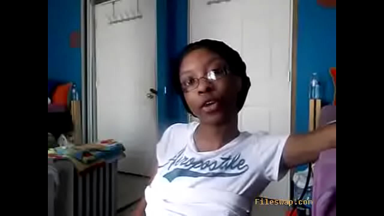 clarisse cook like ebony nip slip photo donna marie shaver recommends ebony nip slip pic