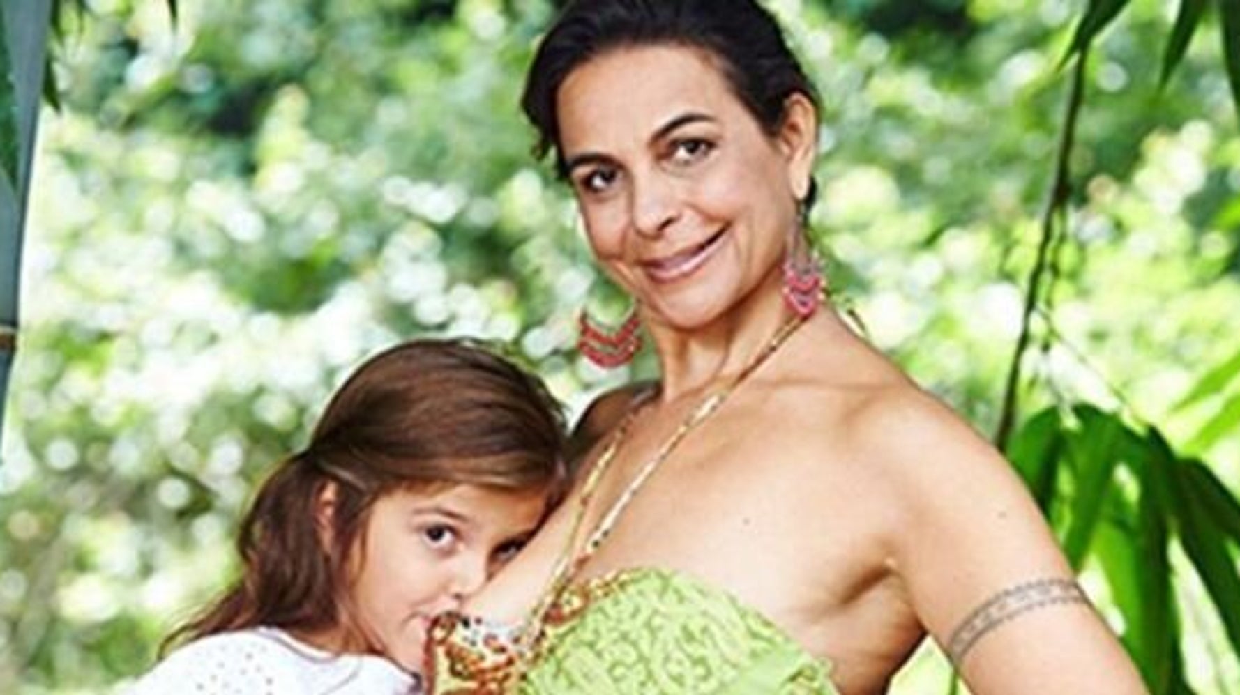 mother daughter nudism - deep bj naked divas