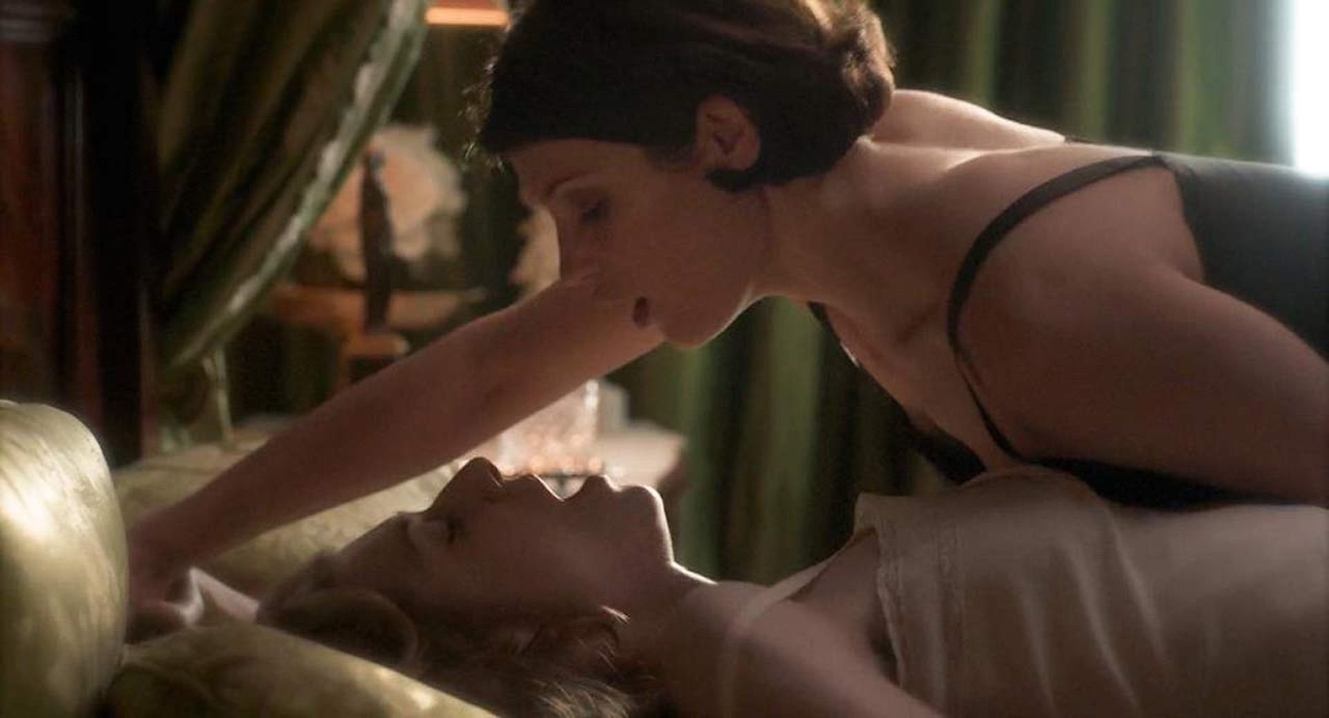 elizabeth debicki tits - naked woman in movie daughter trade porn