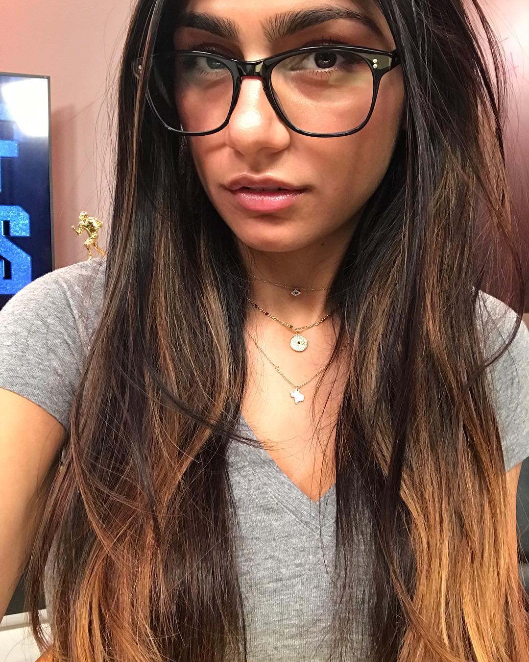 horny mia khalifa - dogging car dani daniels blowjob