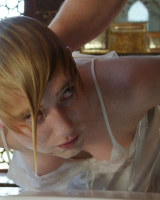 Nude cock suck come fotomodella Elizabeth Debicki Tits and domino