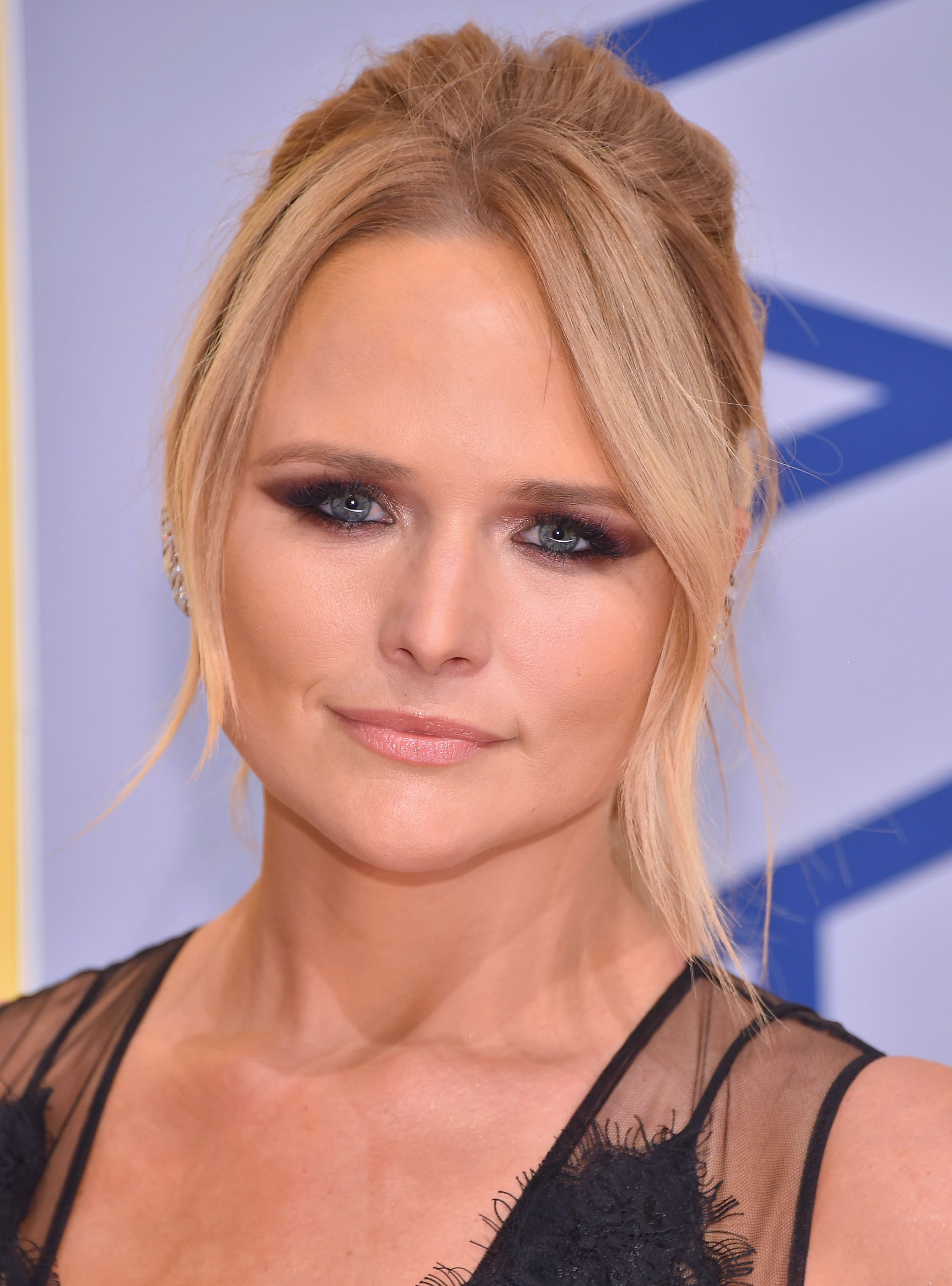 miranda lambert nude pics - ash kash backshots girlfriend sucking