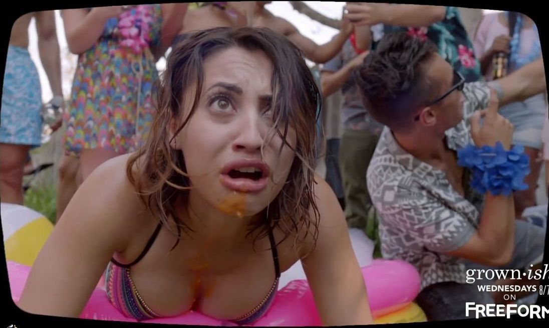 desmond burns recommends Francia Raisa Naked