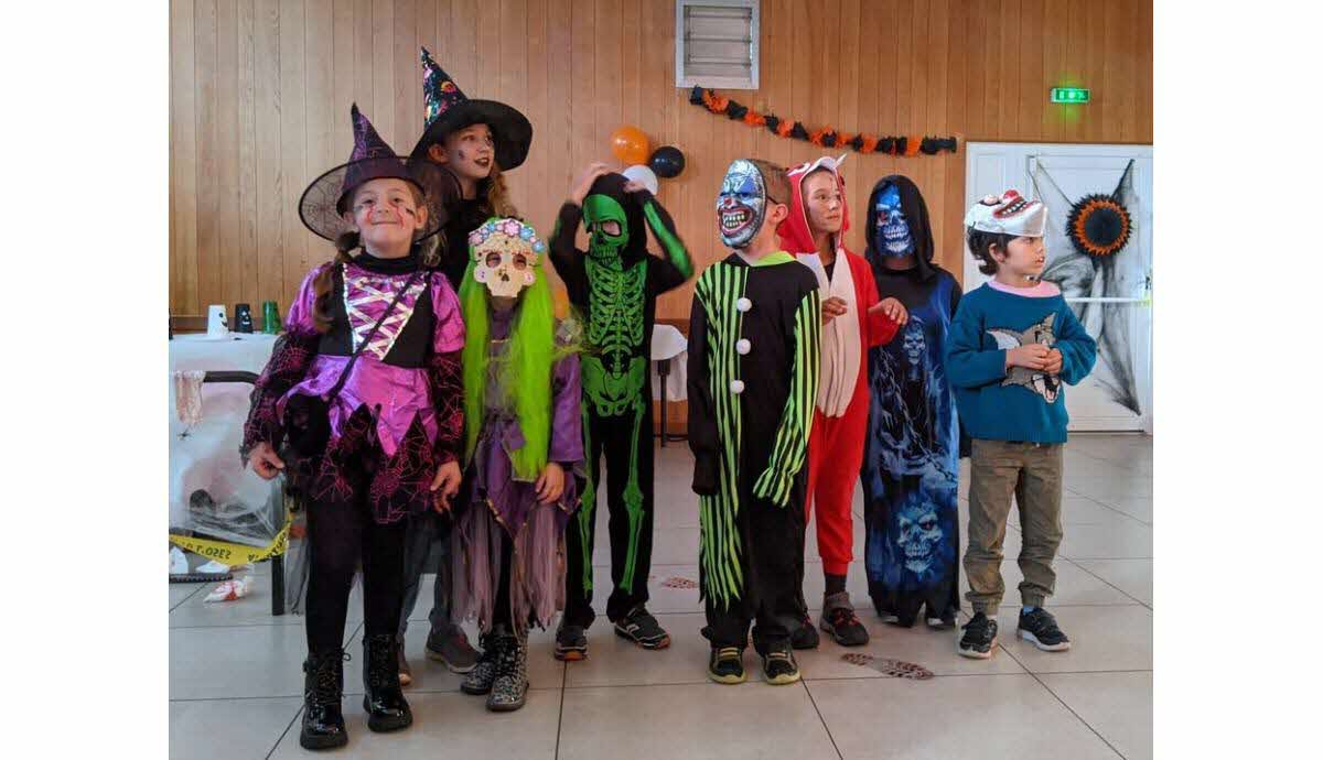 billy knickerbocker recommends Halloween Party Tits