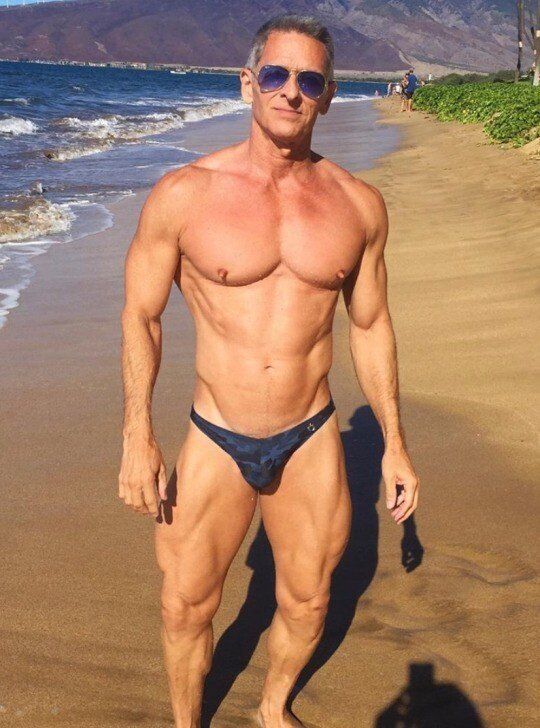 images of men in speedos - black cunnilingus videos pornos con madrastras
