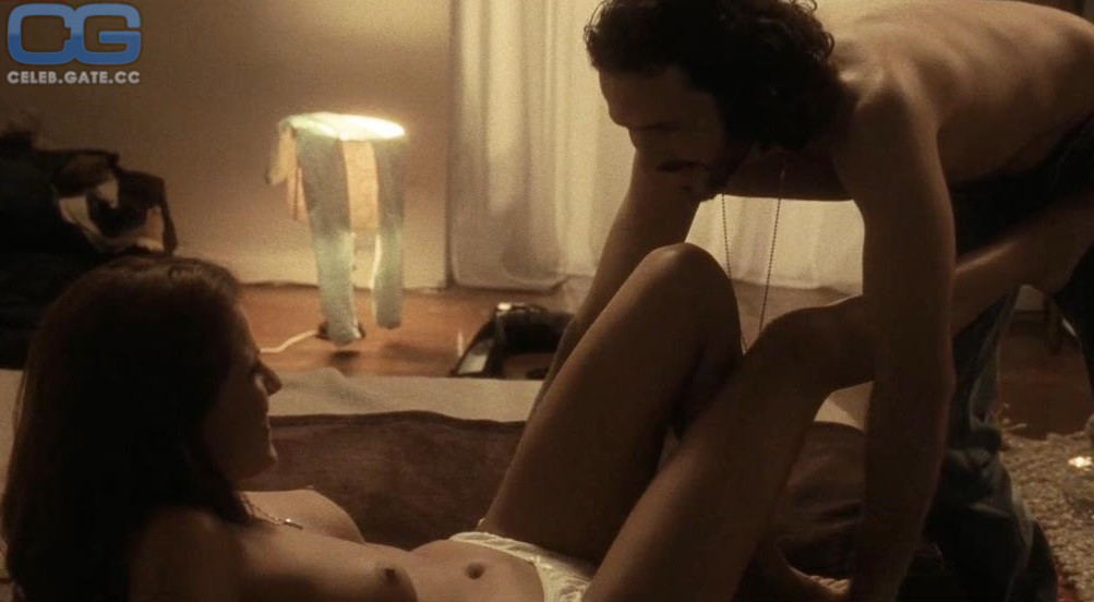 karla souza nude - hand job movie theater ratchet and clank porn