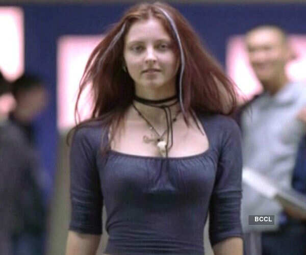 alexander wieser like katharine isabelle tits photo angie blossom recommends katharine isabelle tits pic