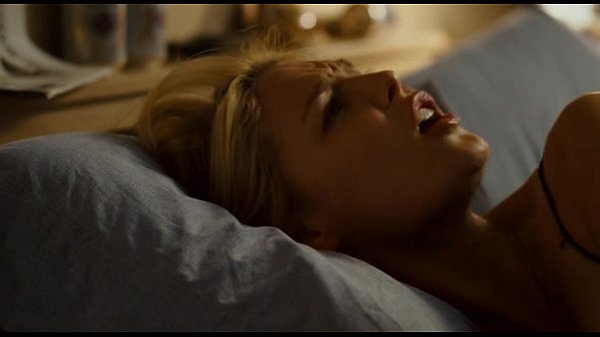 Best of shemale fuck girl hd video bolster pillow share katherine heigl sexy scene photos