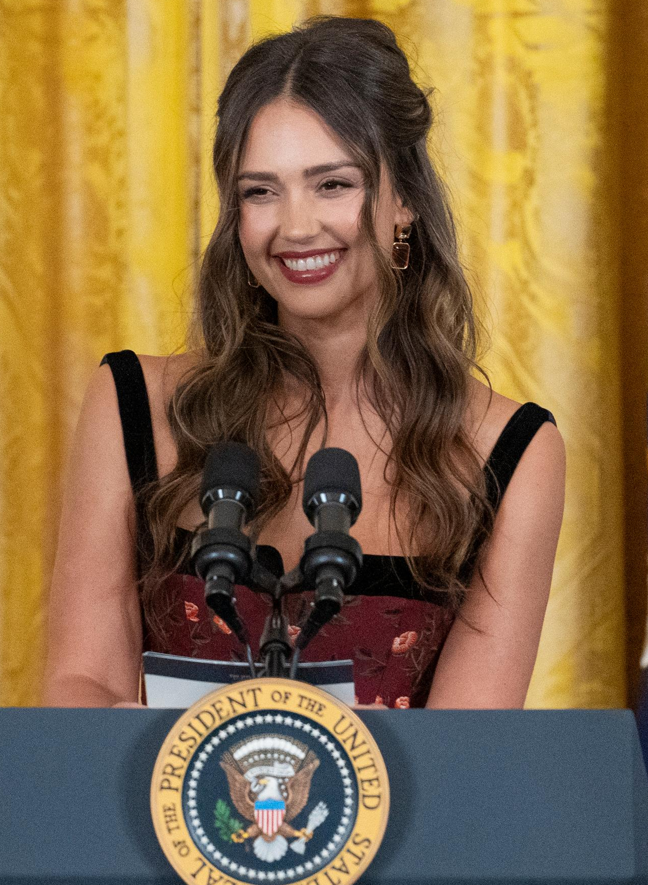 aida mejia recommends leaked jessica alba pic
