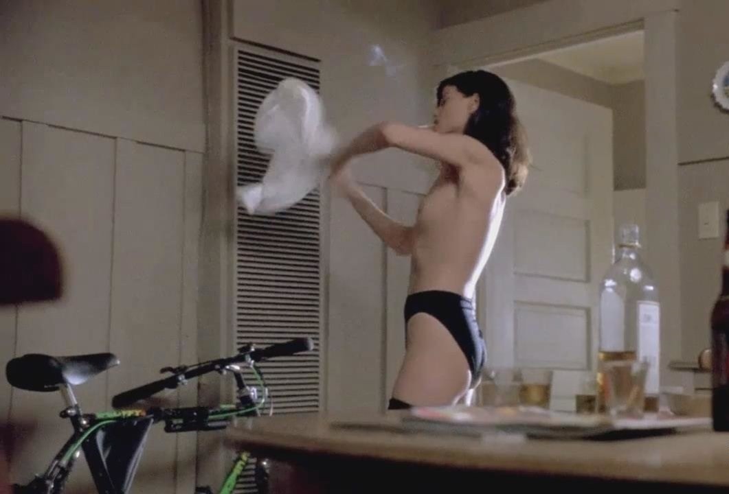linda fiorentino naked - handjob hookup maria rya masturbating