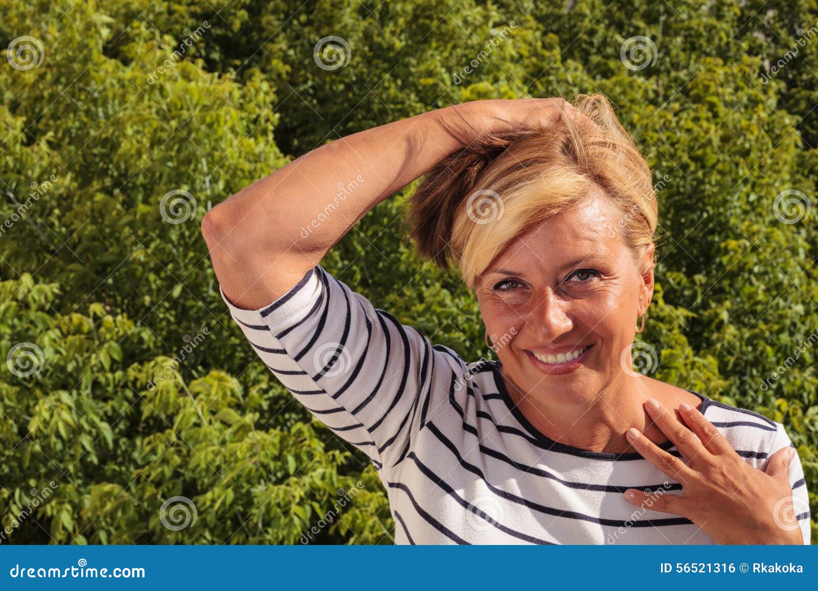 Best of Mature ladies flashing