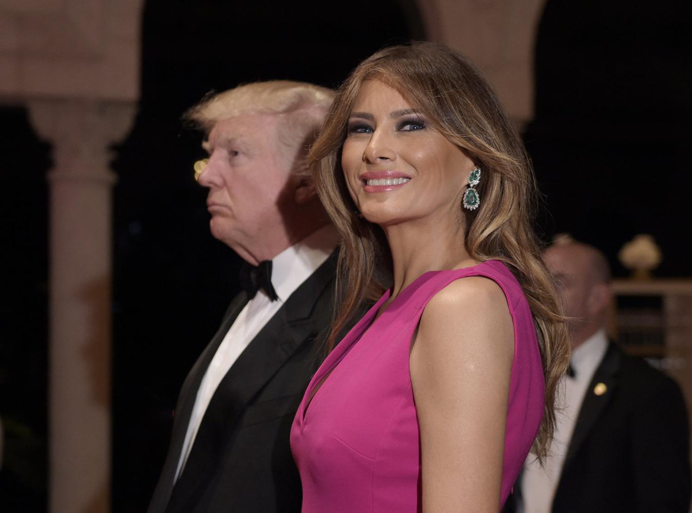 Best of Melania trumps titties