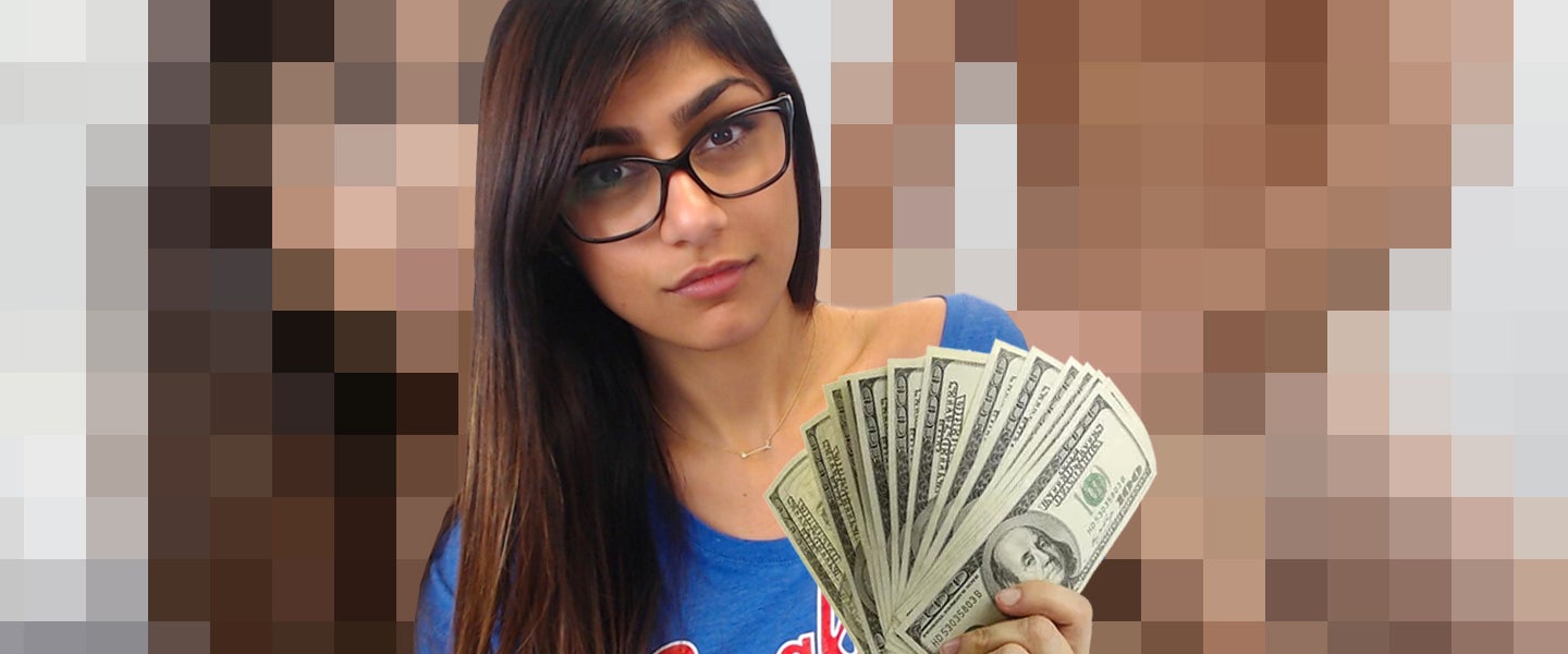 chris allen thomas like toy a like mia used khalifa photo dolly assaf recommends harley quinn nude pics pic