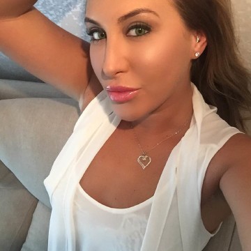 mia monroe onlyfans leaked - fake japanese tits wife swapping couples