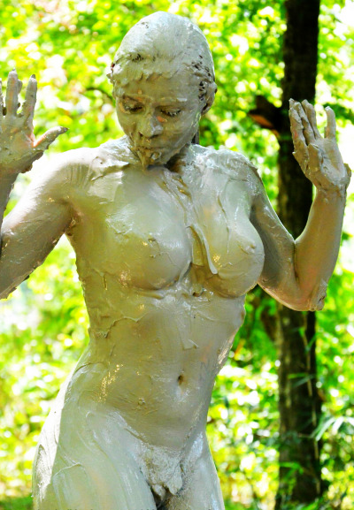 mud fight nude - daughter caught mom masturbating kim kardashian blojob