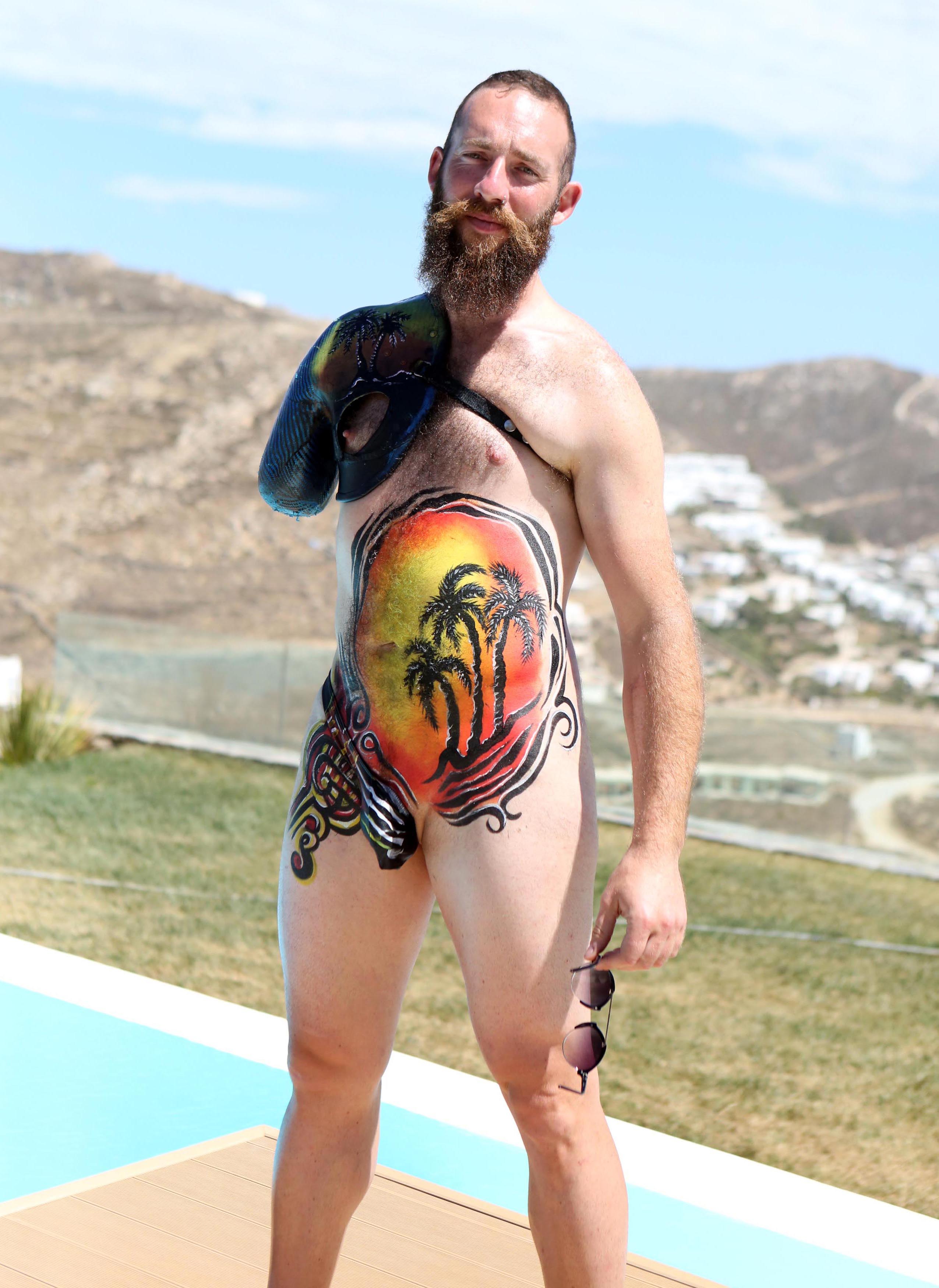 david jodrie recommends Naked People On Nude Beach