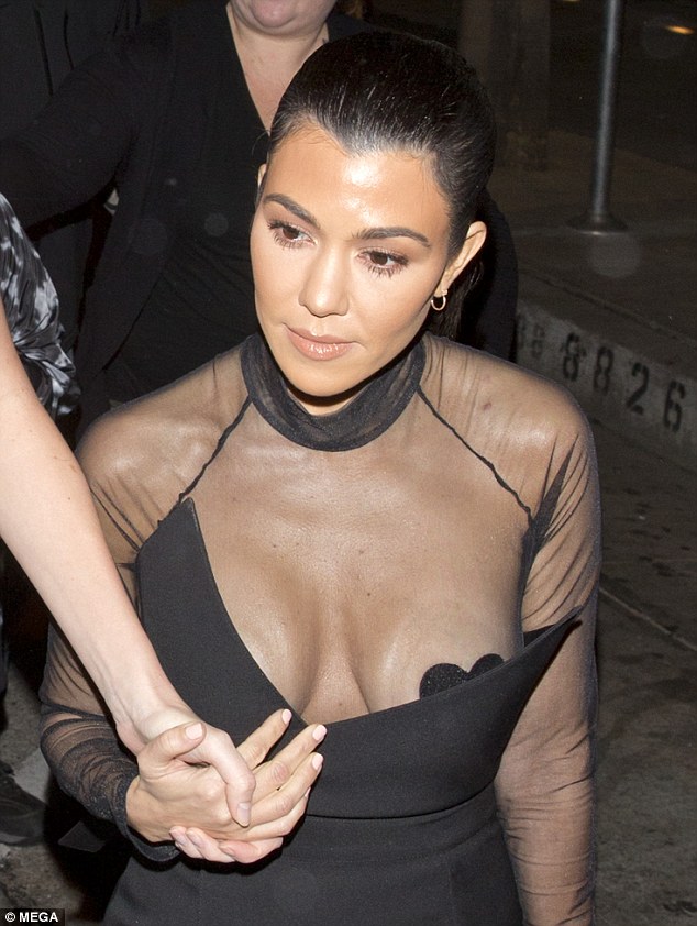 bo randolph recommends nip slip uncencored pic