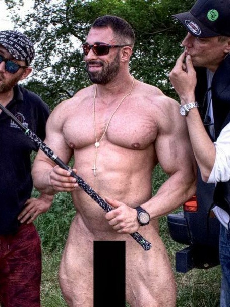 nude men with muscles - strapon fuk flashing big boobies