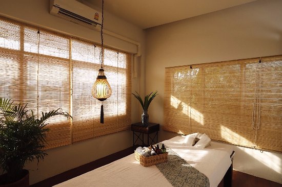 berantakan sekali like oiled massage rooms photo deshawna corprew recommends oiled massage rooms pic