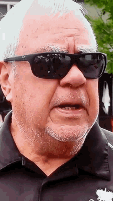 dizzy dessy recommends Old Man Licking