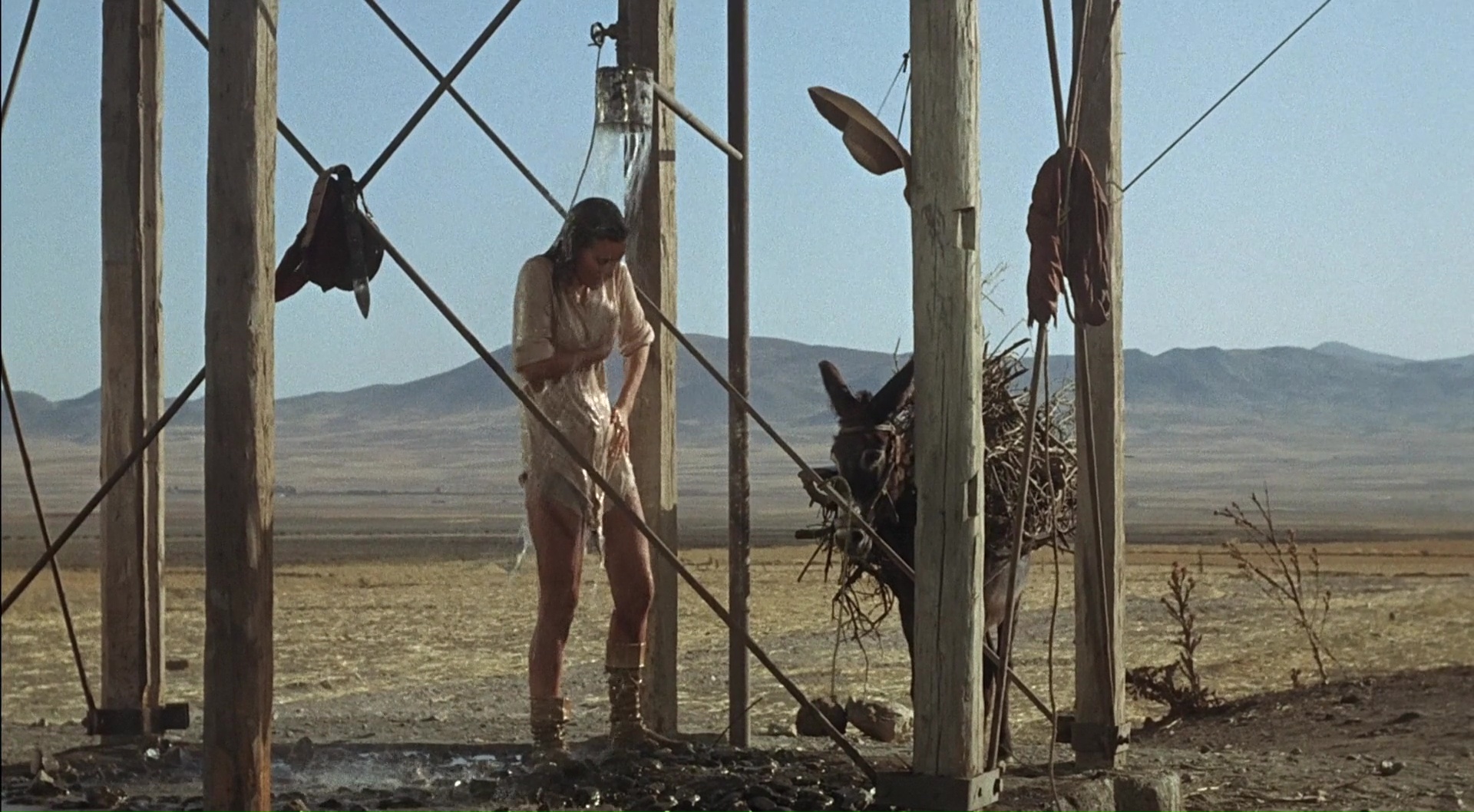 raquel welch naked - crow job in space mom you belong to me