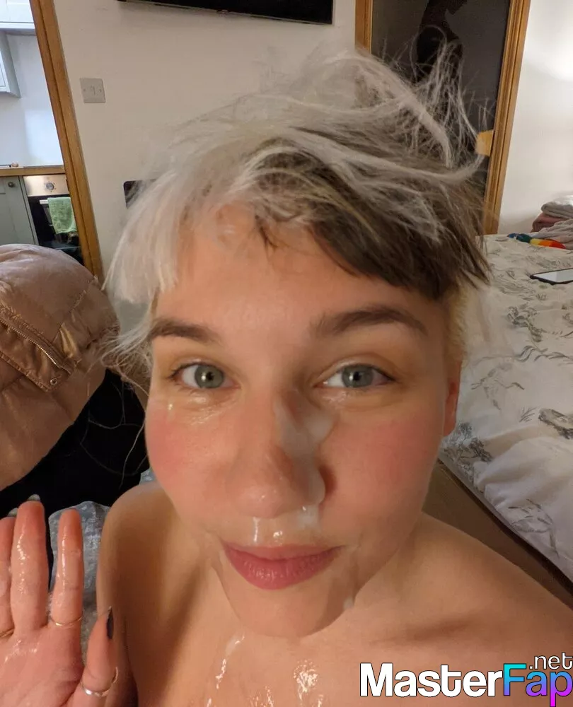Maya rudolph tits strip montreal Reed Amber Porn rama review