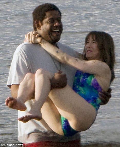 renee zellweger nude pics - georgia peach videos blonde undressing