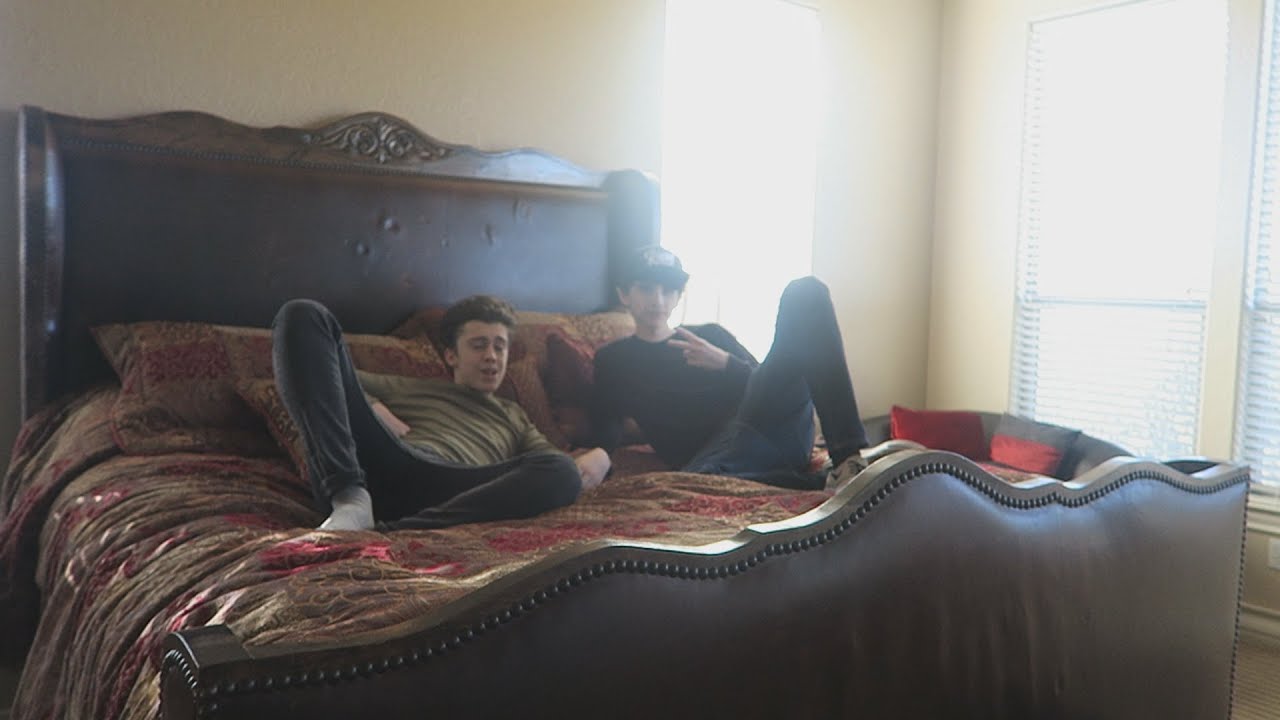share a bed with my hot stepsis during family vacation - xavier blacking porn splosh porn