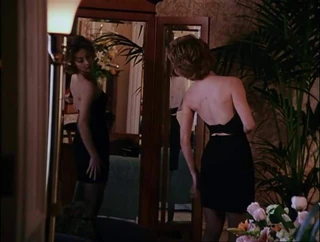 ana maria paez recommends Sharon Lawrence Naked