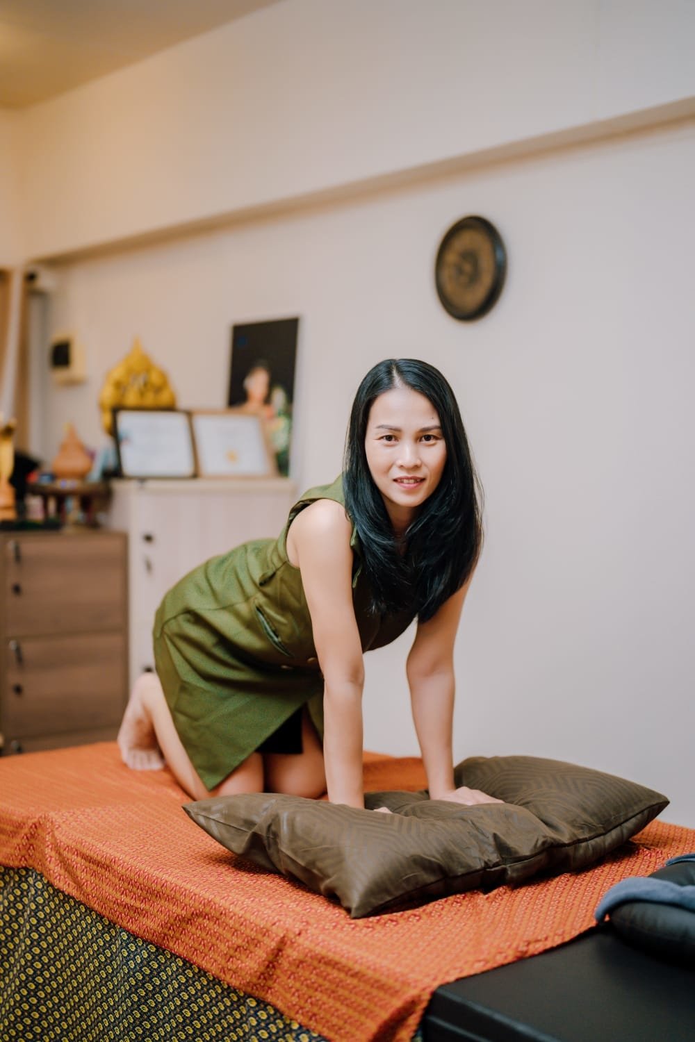 brandon dills like thai testicle massage photo christine jv rensburg recommends thai testicle massage pic