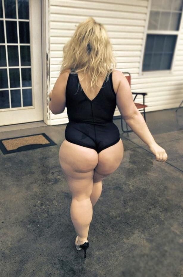 Top pics of adi red's XXX archive amy mccarron add photo