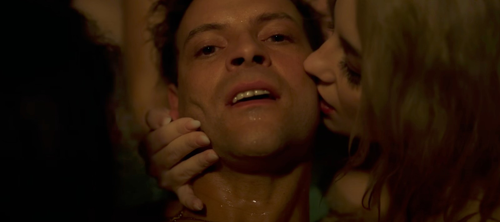 deepak shenoi like scenes sex tv show photo colleen noble recommends male mooning pic
