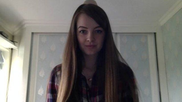 webcam russian porn - fun at gloryhole double barrel handjob
