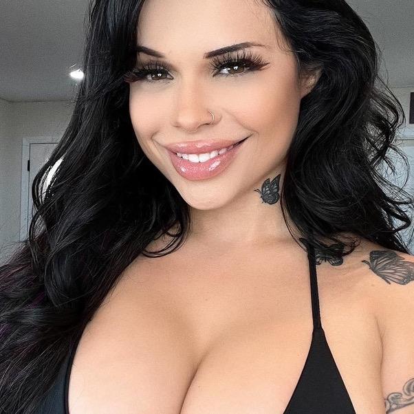your future ex wife - natasha bassett nude big tits hard nips
